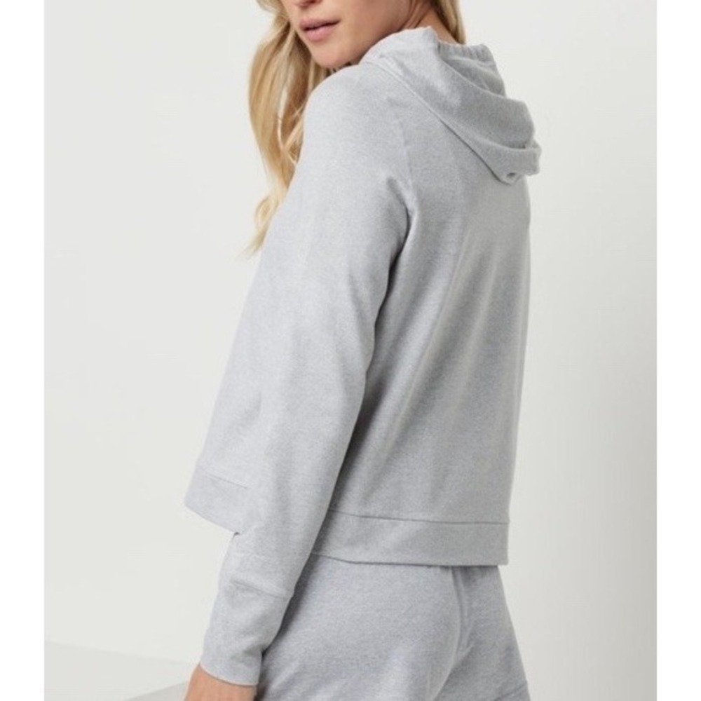 Vuori Halo Essential Hoodie DreamKnit Pullover Women's M Grey Heather VW226 - Picture 3 of 14